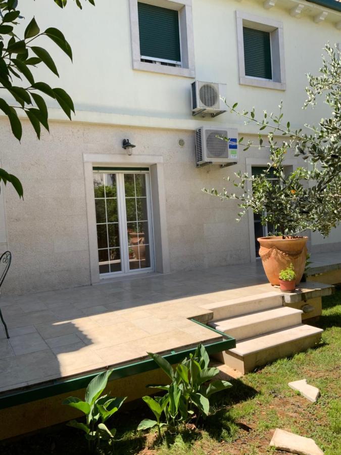 PUY Apartment Provance מראה חיצוני תמונה